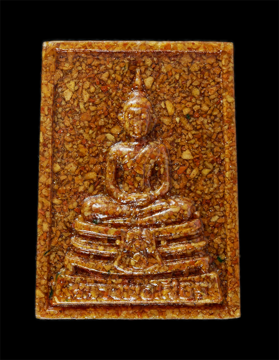 16Jun24 (17)ap.jpg - หลวงพ่อโสธร เนื้อกระเบื้องหลังคาโบสถ์(หลังเก่า) วัดโสธรวรารามวรวิหาร จ.ฉะเชิงเทรา ปี2537 พระรุ่นนี้ผ่านการเสกในพิธีใหญ่หลายครั้ง ได้มีการนำมวลสารมงคล  [..] | https://kamulet.in.th